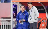 开云官方app入口-足球赛事中发生的意外事件引发广泛关注