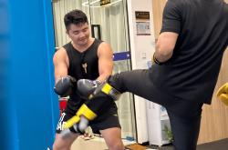 开云体育-雄风披靡拳击选手拳拳到位战胜对手