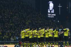 开云体育在线-多特蒙德客场不敌曼城，晋级四强悬念的简单介绍