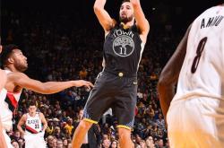 开云体育官网-开拓者大胜爵士，终结三连败