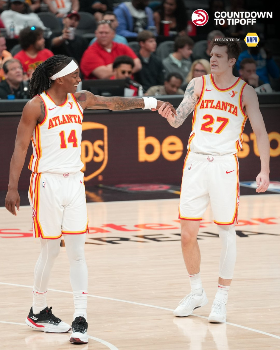 包含NBA季后赛推迟，球员家庭生活将随之受影响的词条