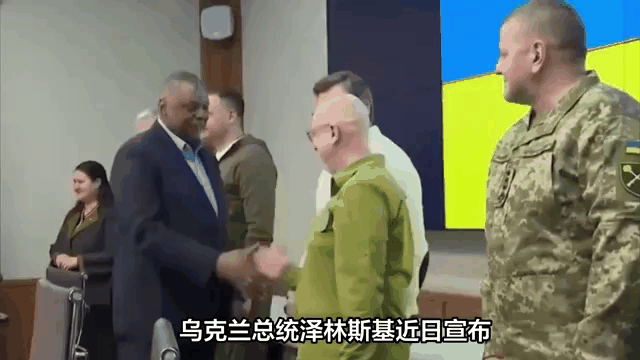 荷兰逼平乌克兰，巴蒂斯图塔爆射助攻队友扳平比分！