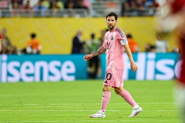 梅西为新球队首次出场,表现惊艳球迷 梅西为新球队首次出场,表现惊艳球迷