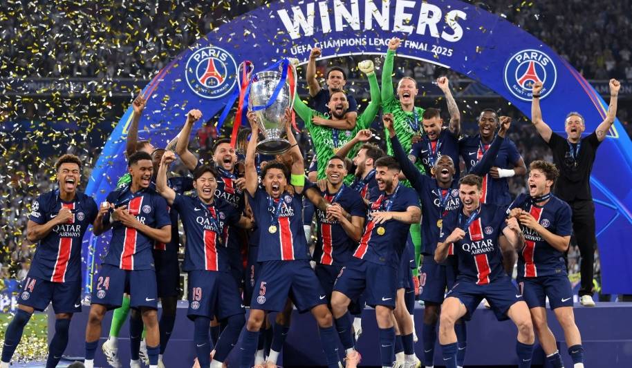 包含半决赛对决法国对阵德国,胜者将晋级决赛的词条 包含半决赛对决法国对阵德国,胜者将晋级决赛的词条