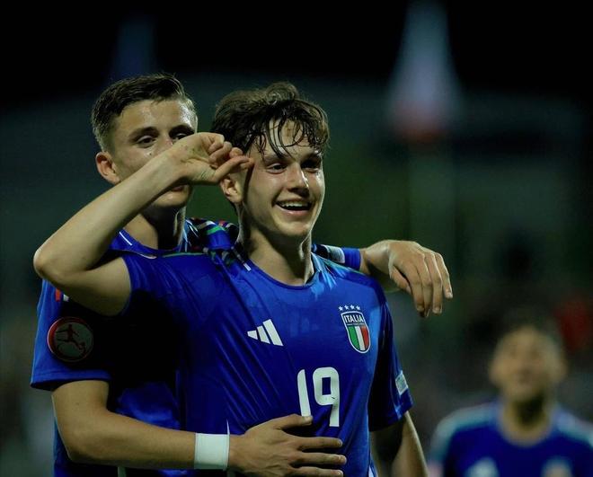 捷克主场失利乌拉圭,小组前进受阻 捷克主场失利乌拉圭,小组前进受阻