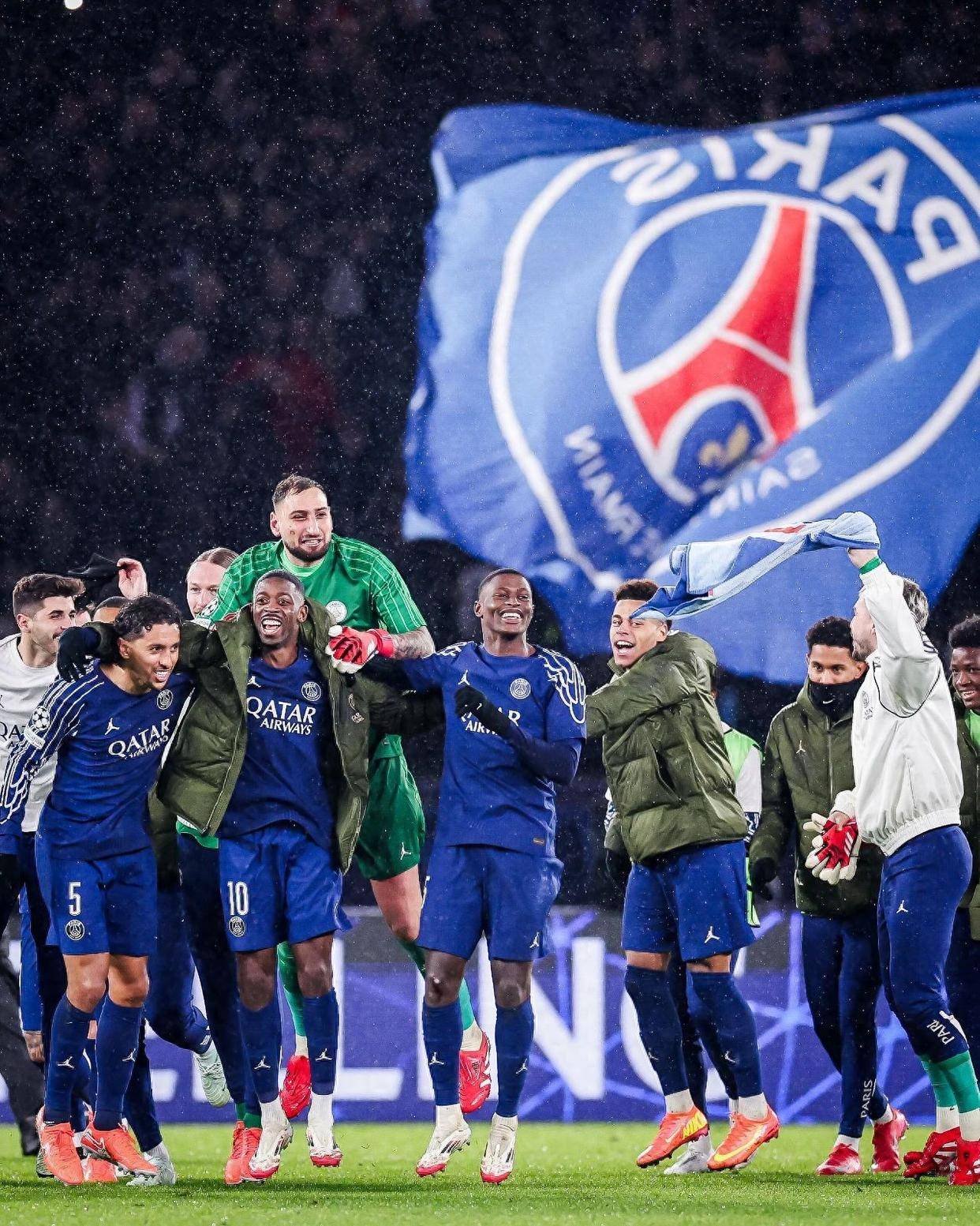 曼城逆转晋级,巴黎圣日耳曼惨遭淘汰的简单介绍 曼城逆转晋级,巴黎圣日耳曼惨遭淘汰的简单介绍