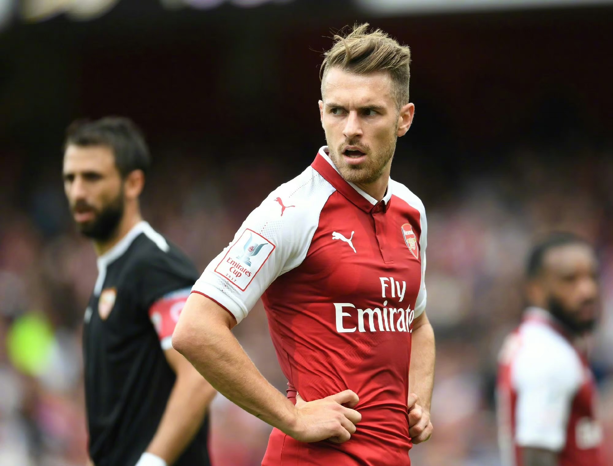 阿联酋球队精彩过招,展现实力无愧赞誉 阿联酋球队精彩过招,展现实力无愧赞誉