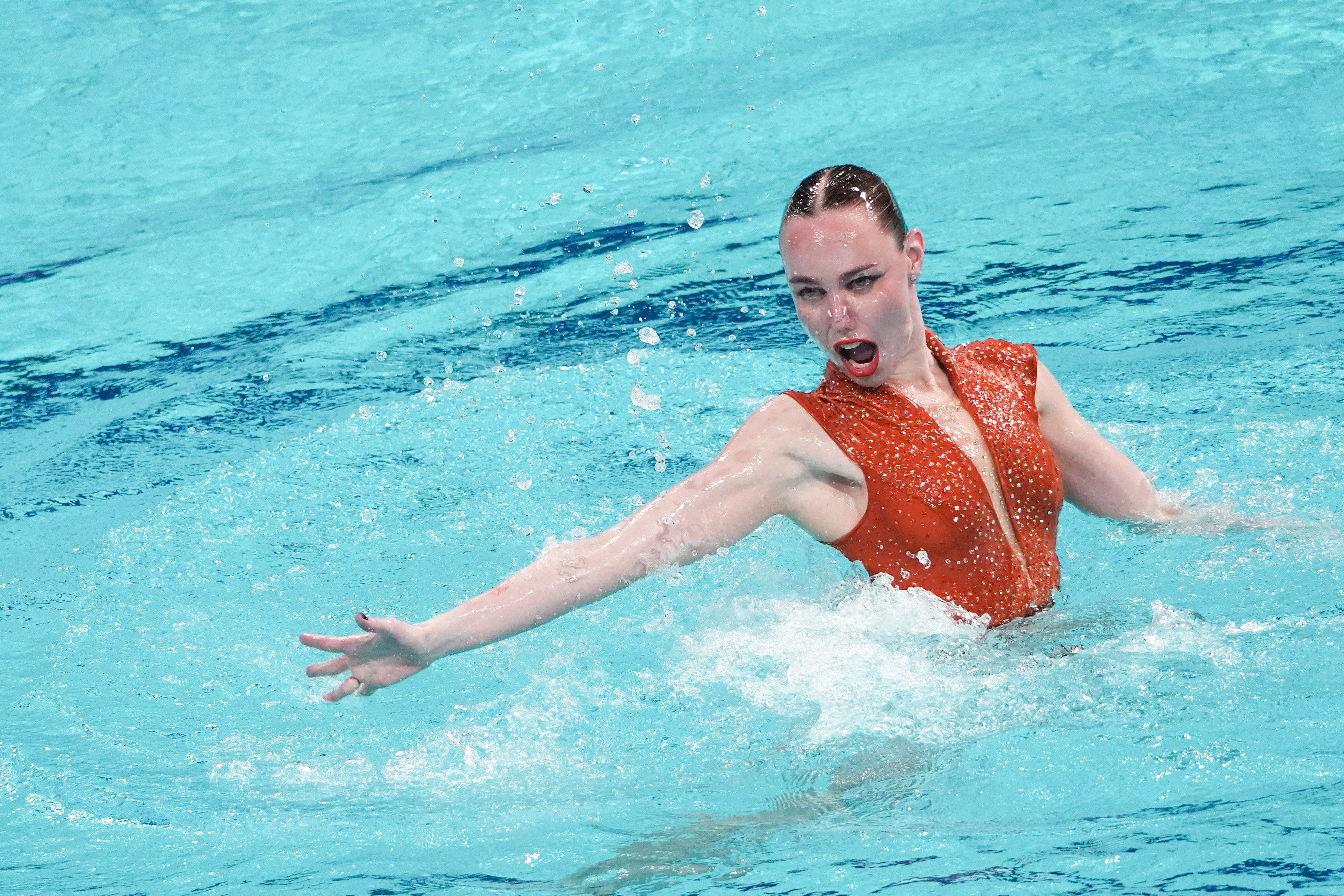 捷克运动员在花样游泳比赛中创造佳绩,夺冠 捷克运动员在花样游泳比赛中创造佳绩,夺冠