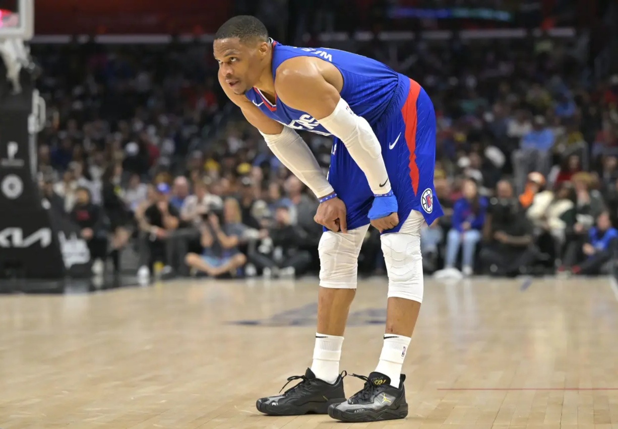 快船大胜鹈鹕，乔治加盟后势如破竹