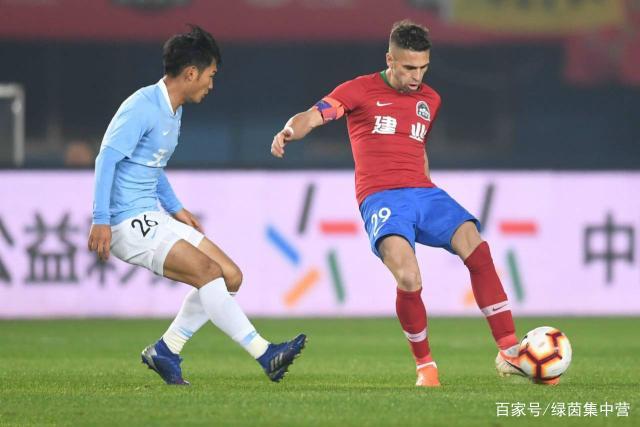 沙尔克04再次失利,保级形势变得更加严峻 沙尔克04再次失利,保级形势变得更加严峻